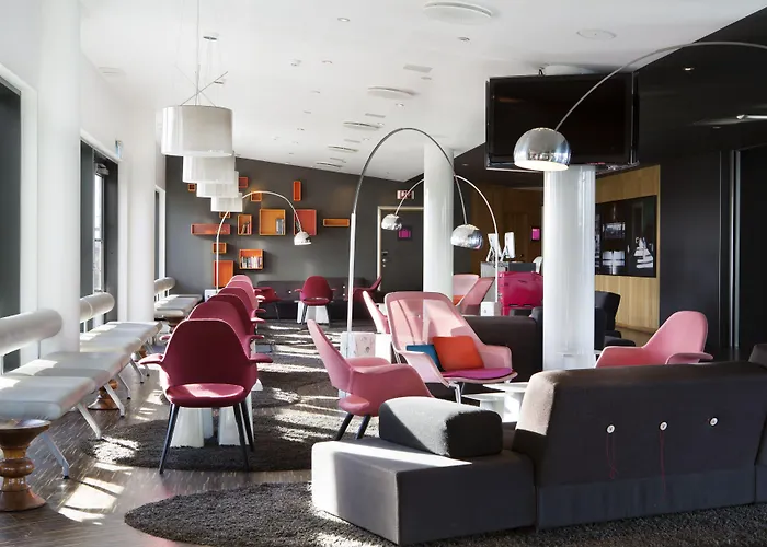 Comfort Hotel Runway